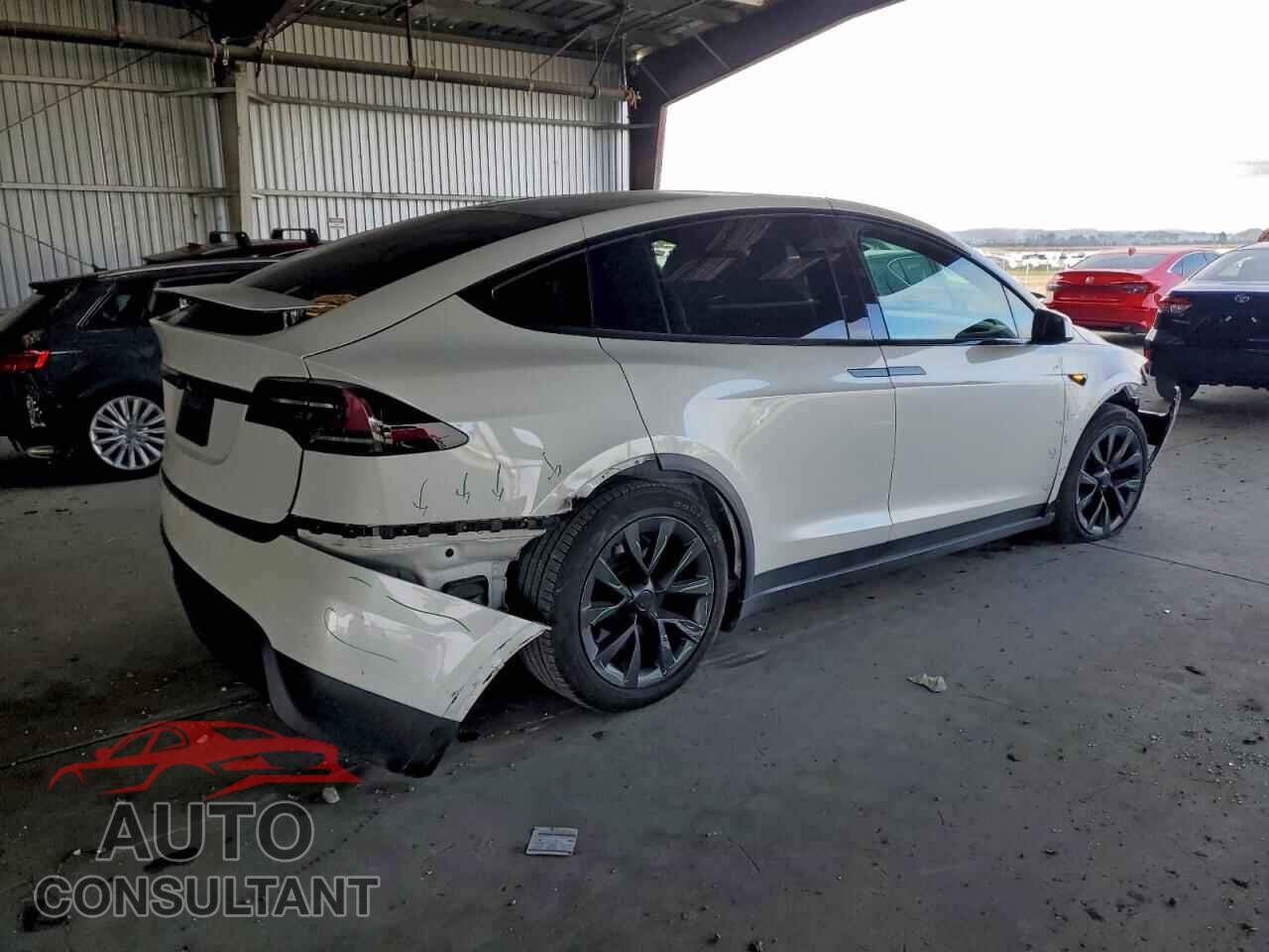 TESLA MODEL X 2023 - 7SAXCAE54PF400478