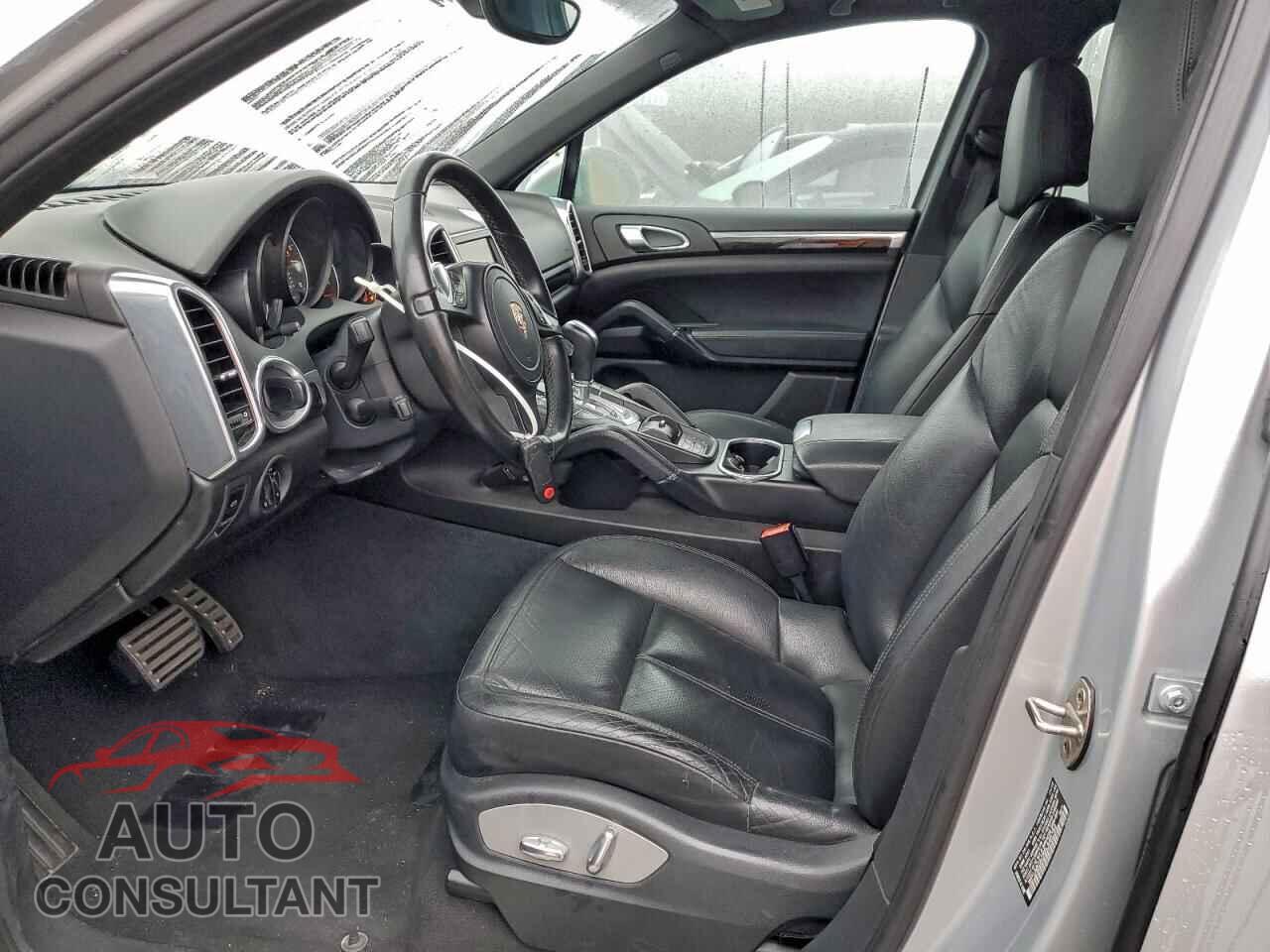 PORSCHE CAYENNE 2011 - WP1AB2A2XBLA48759