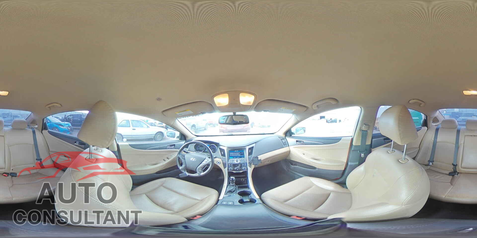 HYUNDAI SONATA 2013 - KMHEC4A44DA080551