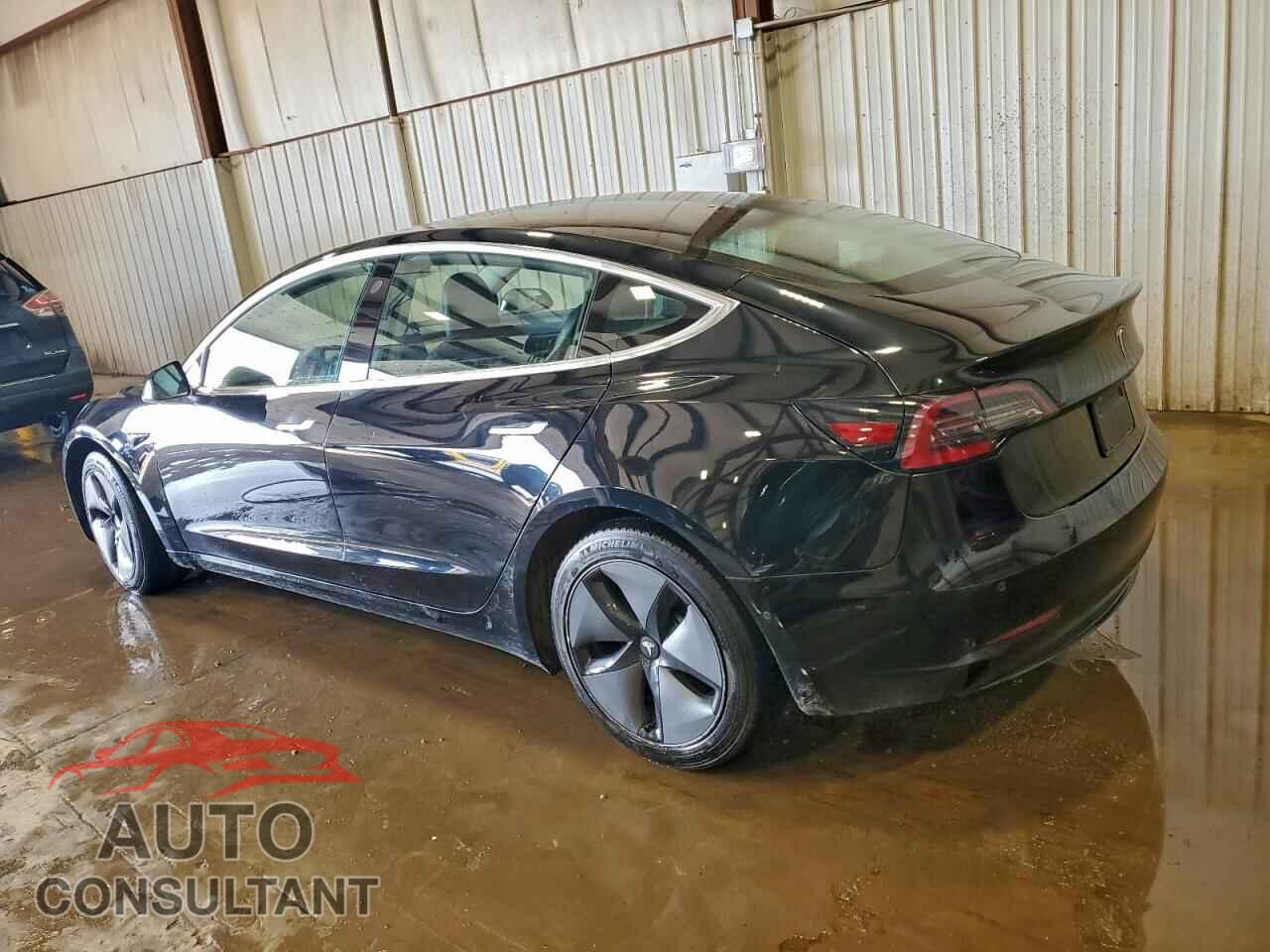 TESLA MODEL 3 2019 - 5YJ3E1EA0KF298107