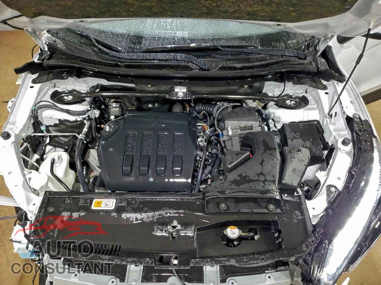 MITSUBISHI ECLIPSE 2025 - JA4ATWAA5SZ021411