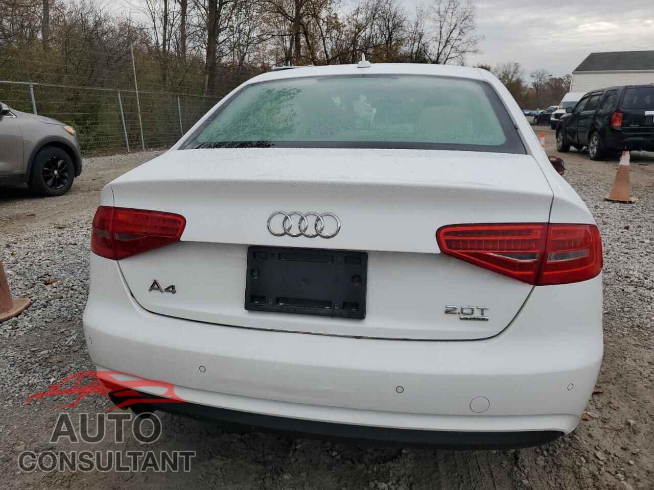 AUDI A4 2013 - WAUFFAFL7DA069569
