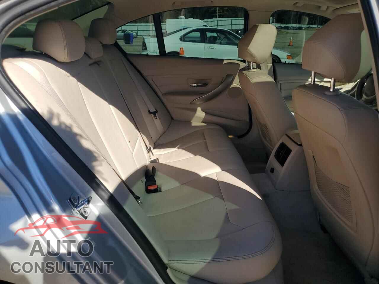 BMW 3 SERIES 2012 - WBA3A5C53CF350171