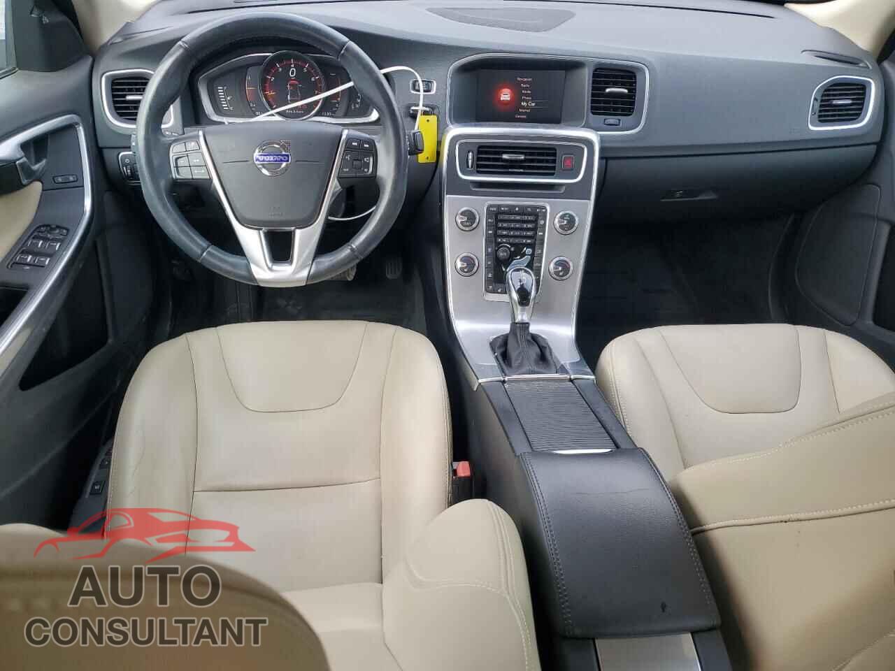 VOLVO S60 2018 - LYV402TK5JB178954
