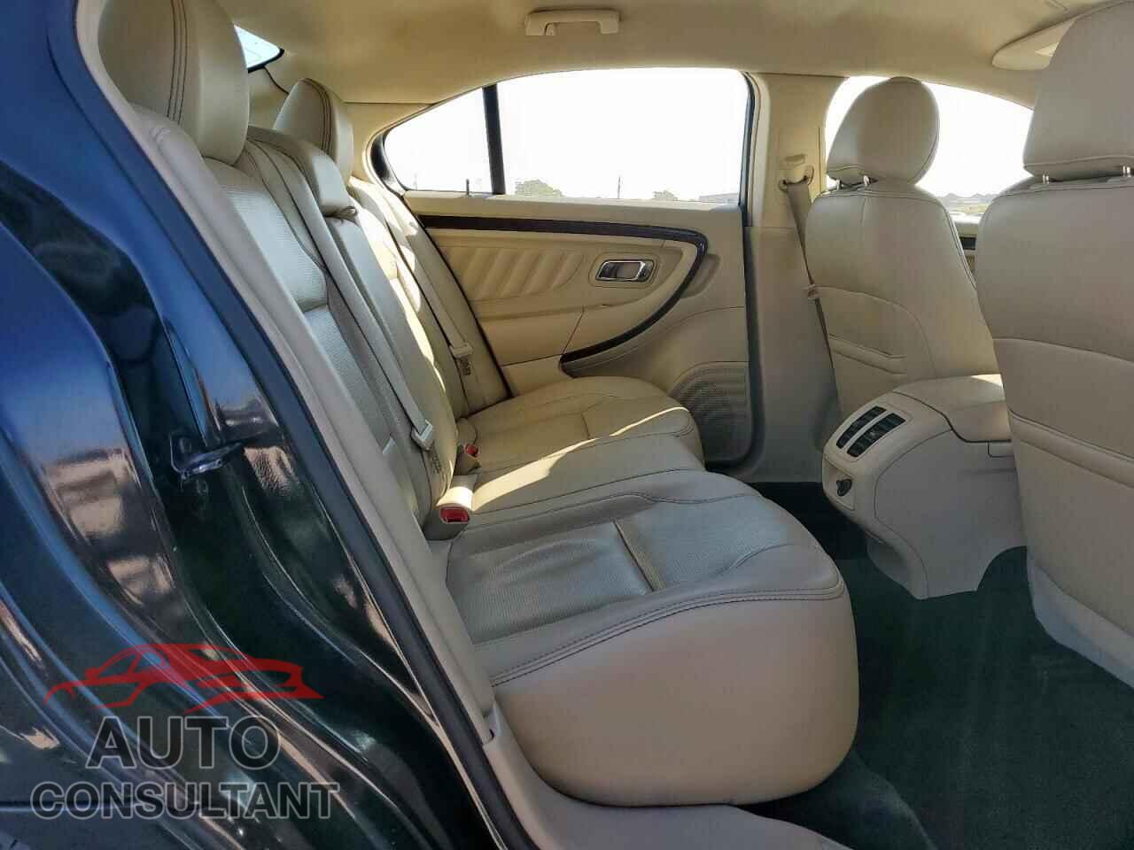 FORD TAURUS 2013 - 1FAHP2F89DG218206