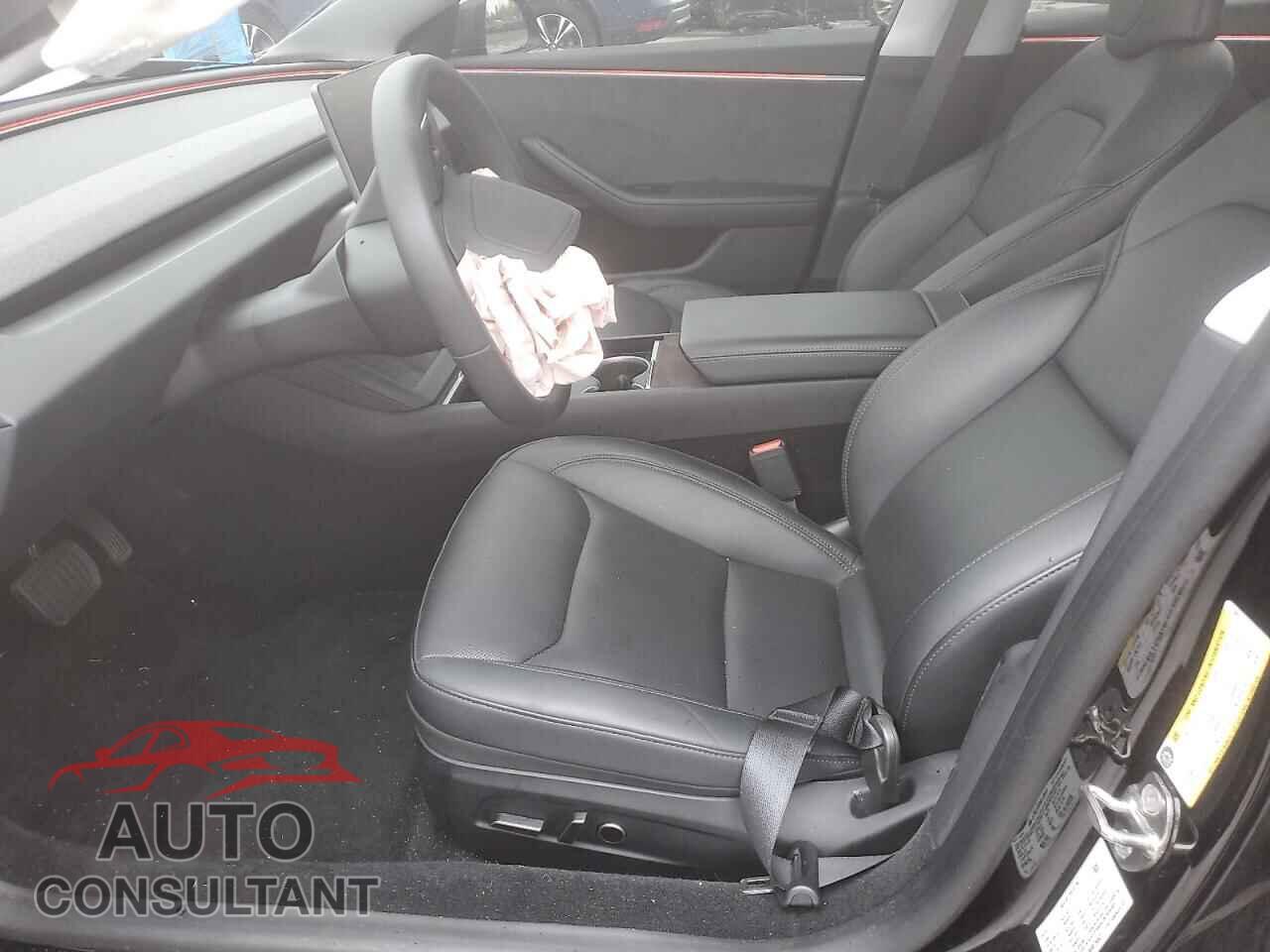 TESLA MODEL 3 2024 - 5YJ3E1EB5RF756422