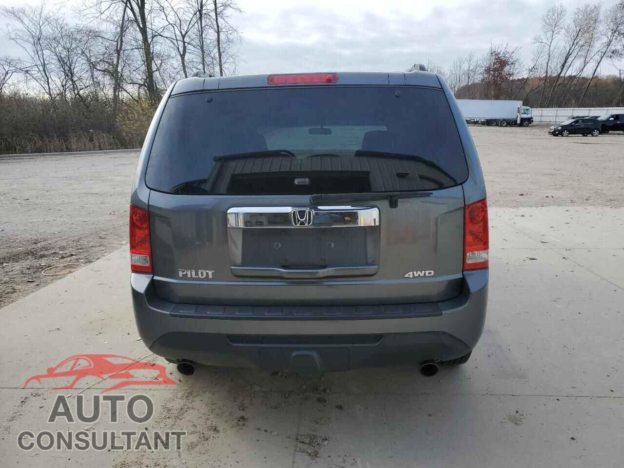 HONDA PILOT 2012 - 5FNYF4H45CB045537