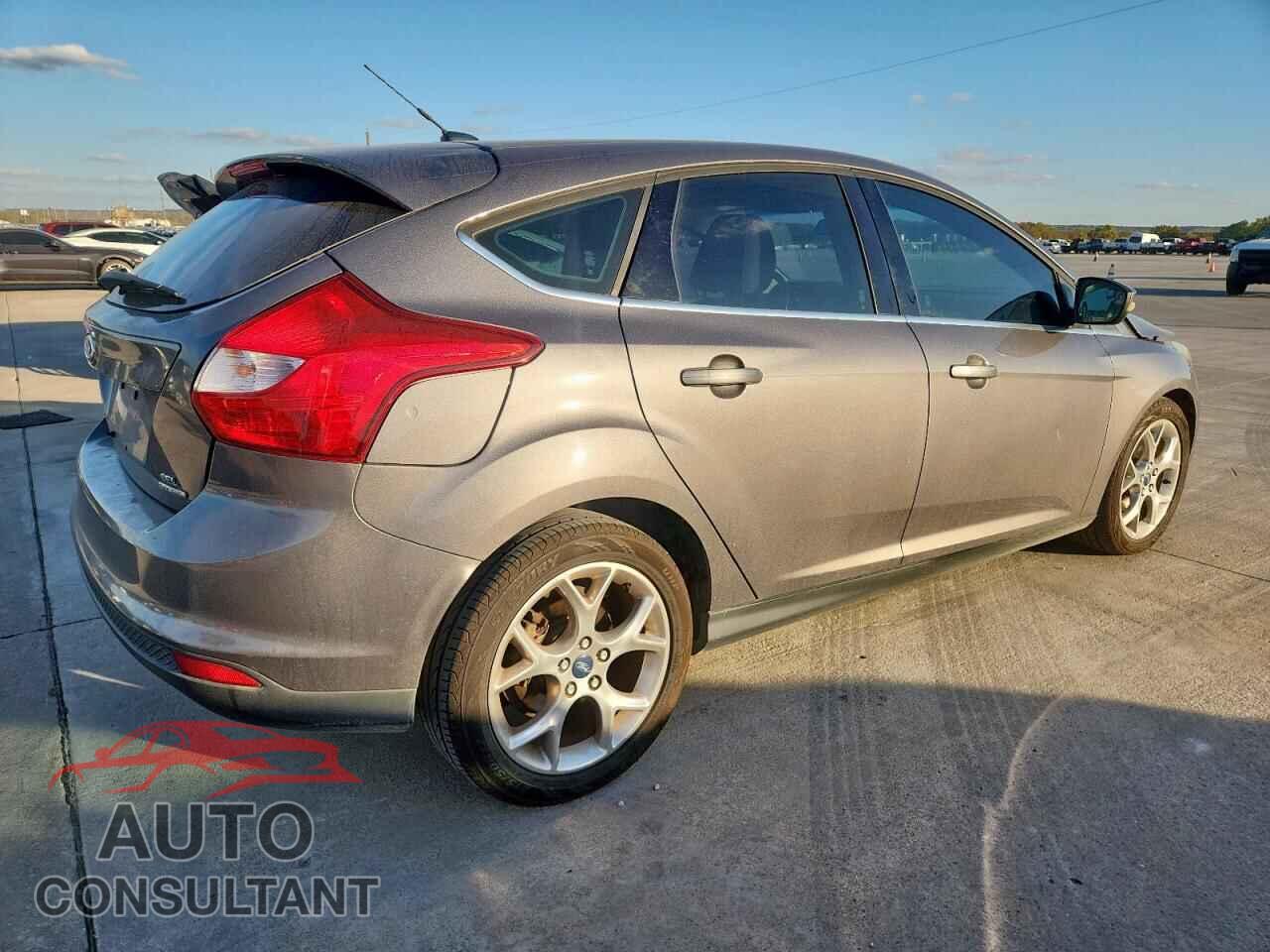FORD FOCUS 2012 - 1FAHP3M23CL391696
