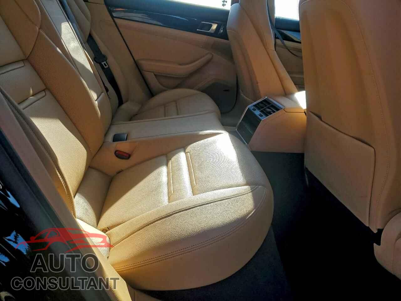 PORSCHE PANAMERA 2020 - WP0AA2A75LL103779