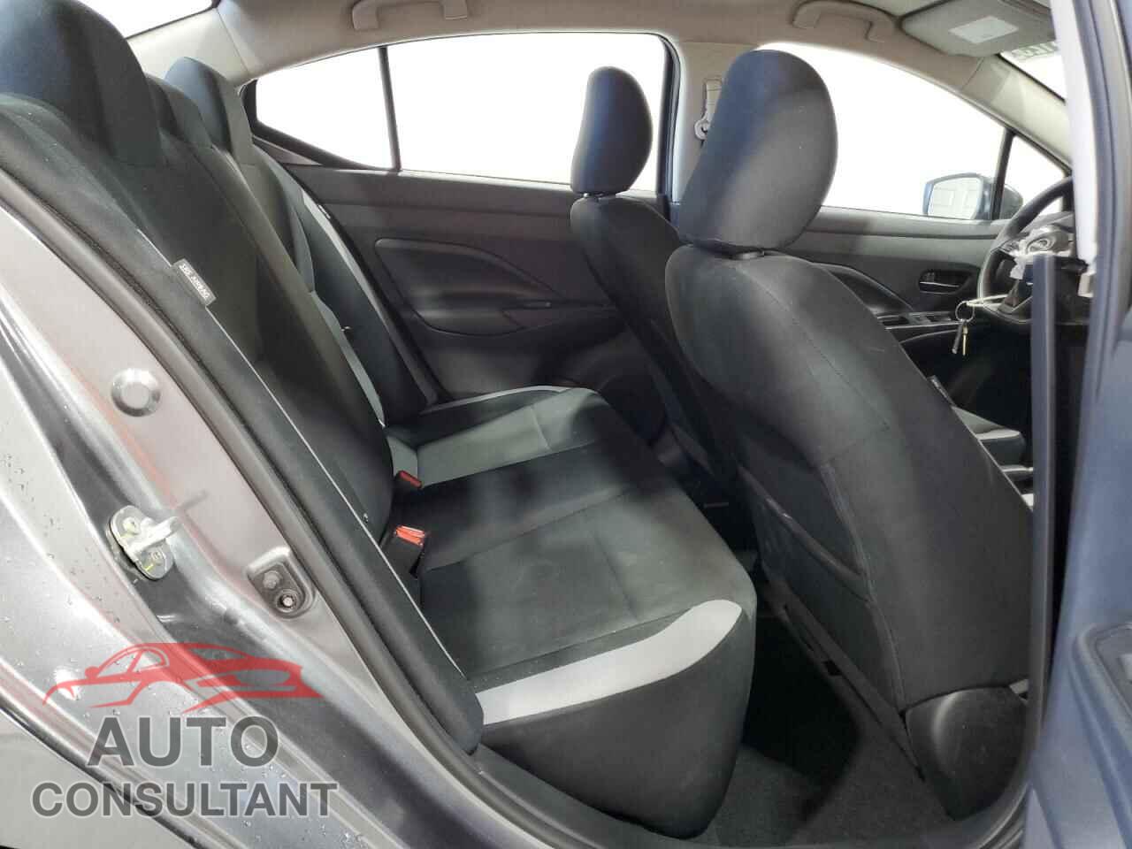NISSAN VERSA 2025 - 3N1CN8DV6SL810941