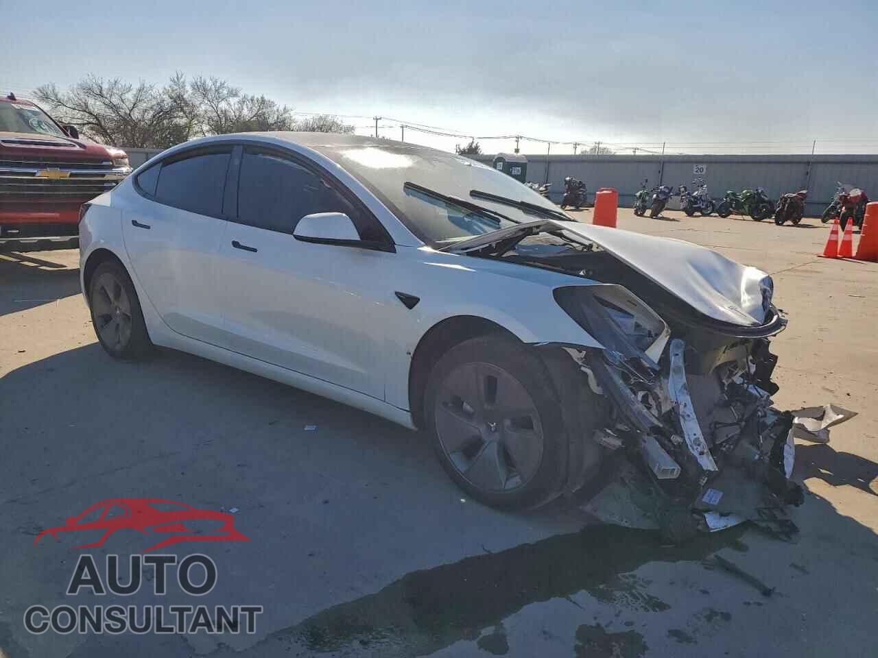 TESLA MODEL 3 2022 - 5YJ3E1EA7NF322875