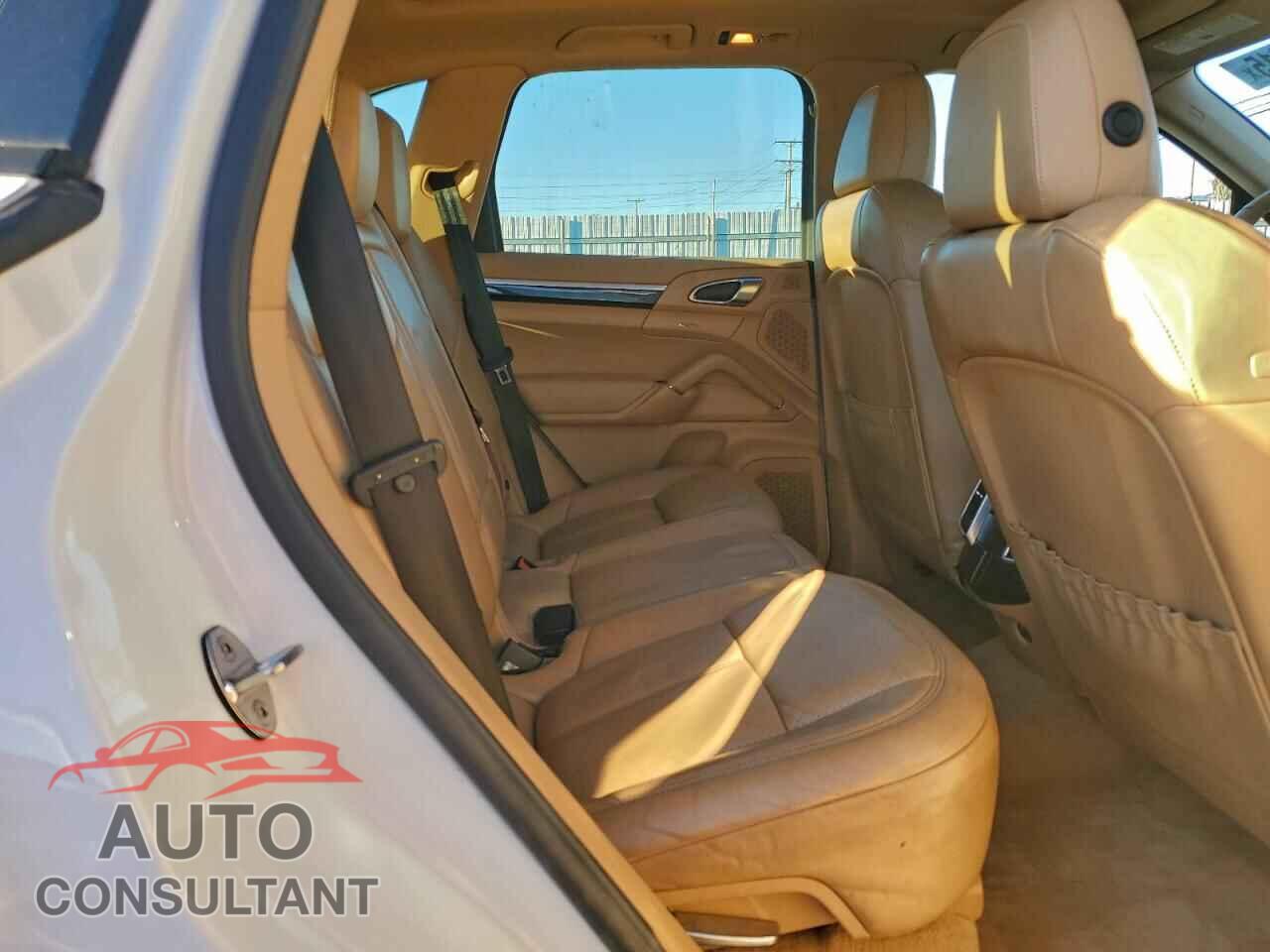 PORSCHE CAYENNE 2017 - WP1AE2A22HLA71632