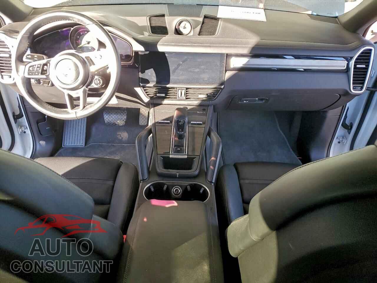 PORSCHE CAYENNE 2023 - WP1BE2AYXPDA28500