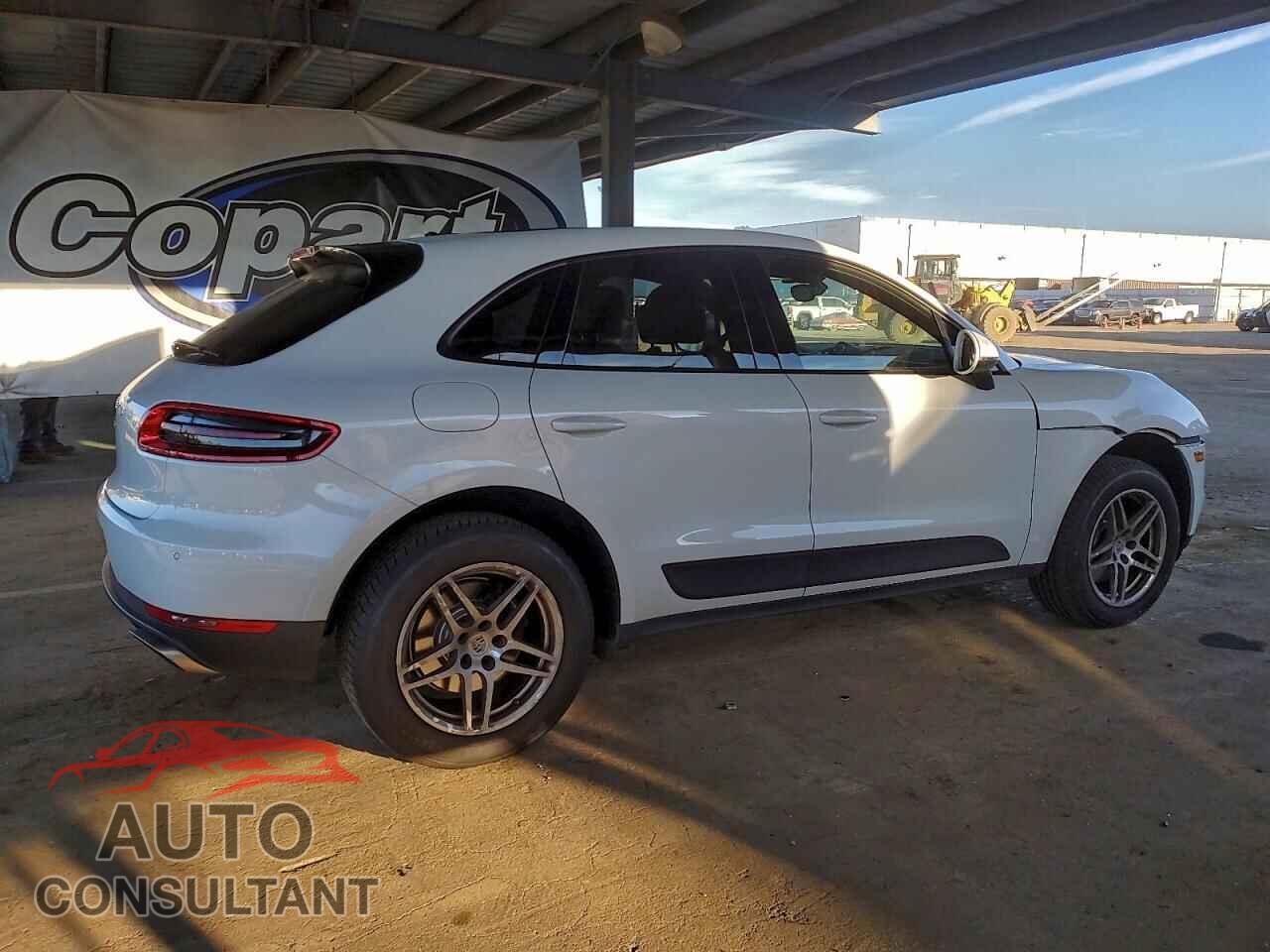 PORSCHE MACAN 2017 - WP1AA2A58HLB07037