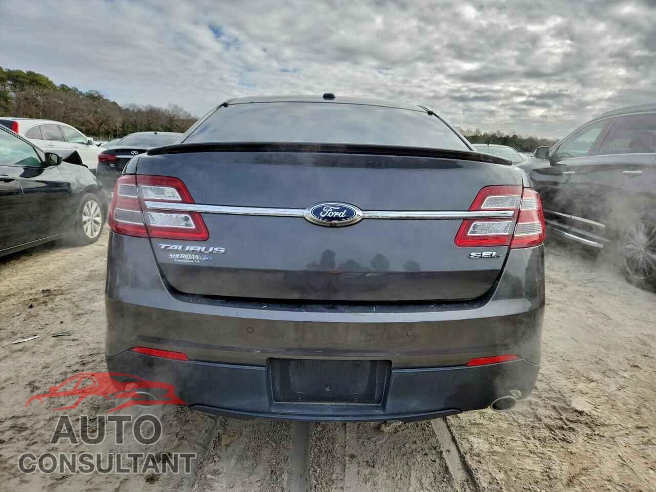 FORD TAURUS 2016 - 1FAHP2E80GG102009