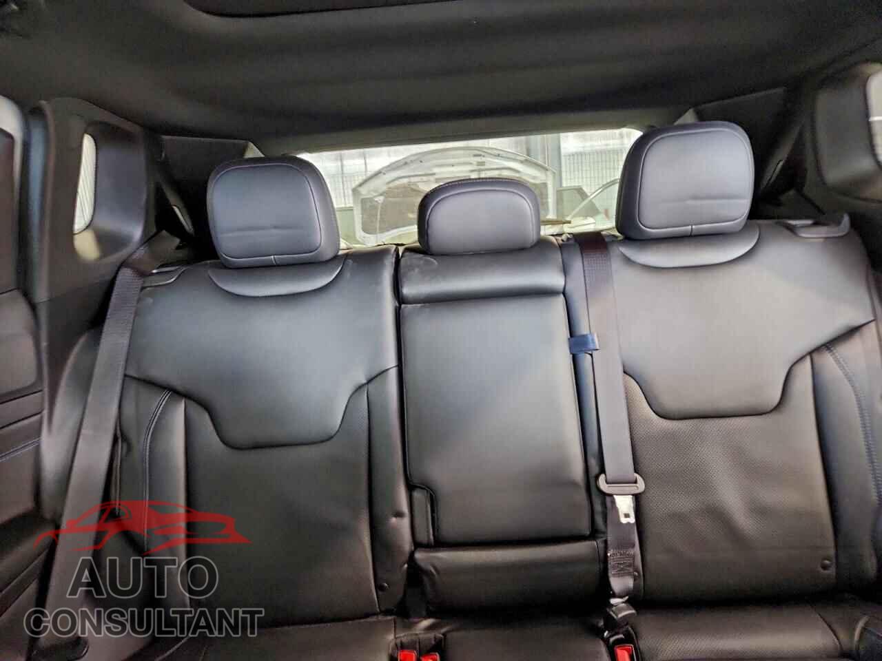 JEEP COMPASS 2025 - 3C4NJDCN9ST542253