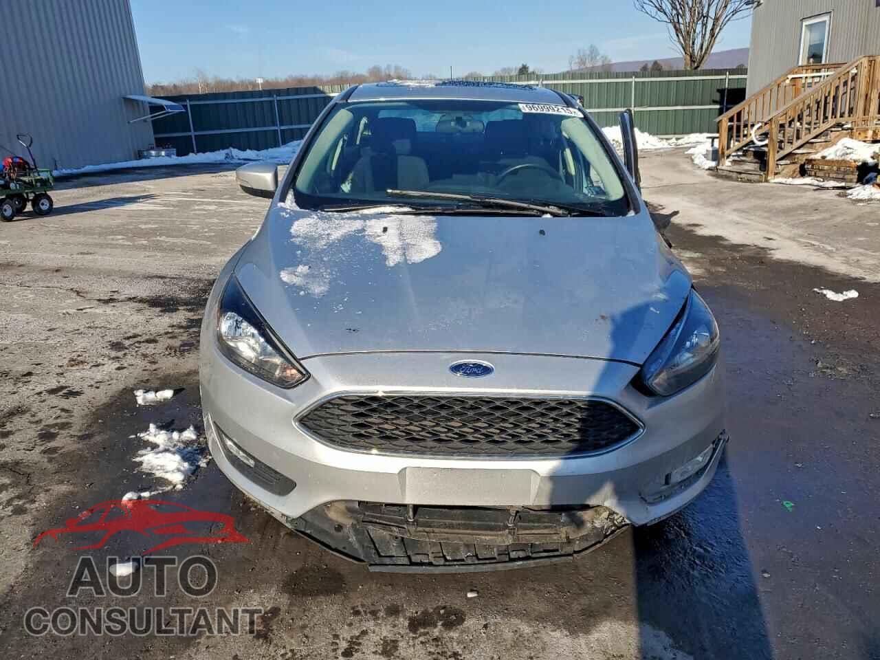 FORD FOCUS 2017 - 1FADP3H24HL256128