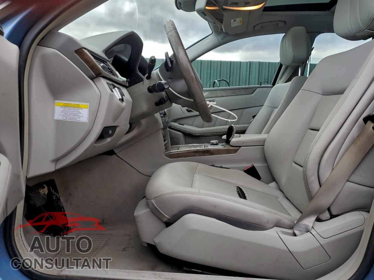 MERCEDES-BENZ E-CLASS 2010 - WDDHF8HB2AA191606