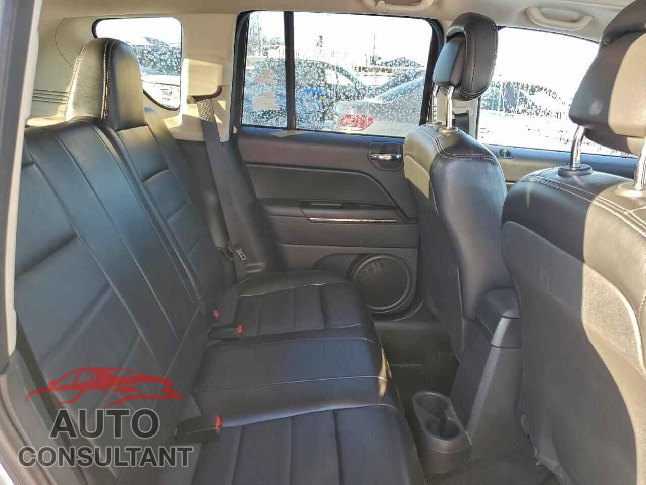 JEEP COMPASS 2011 - 1J4NF5FBXBD161214