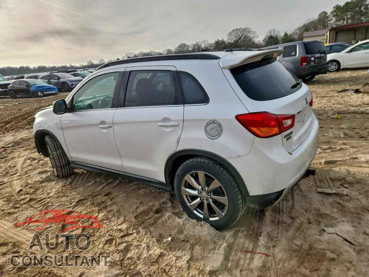 MITSUBISHI OUTLANDER 2013 - 4A4AR5AU9DE016739