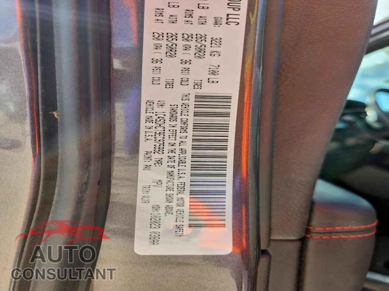 DODGE DURANGO 2014 - 1C4SDHCT9EC975992