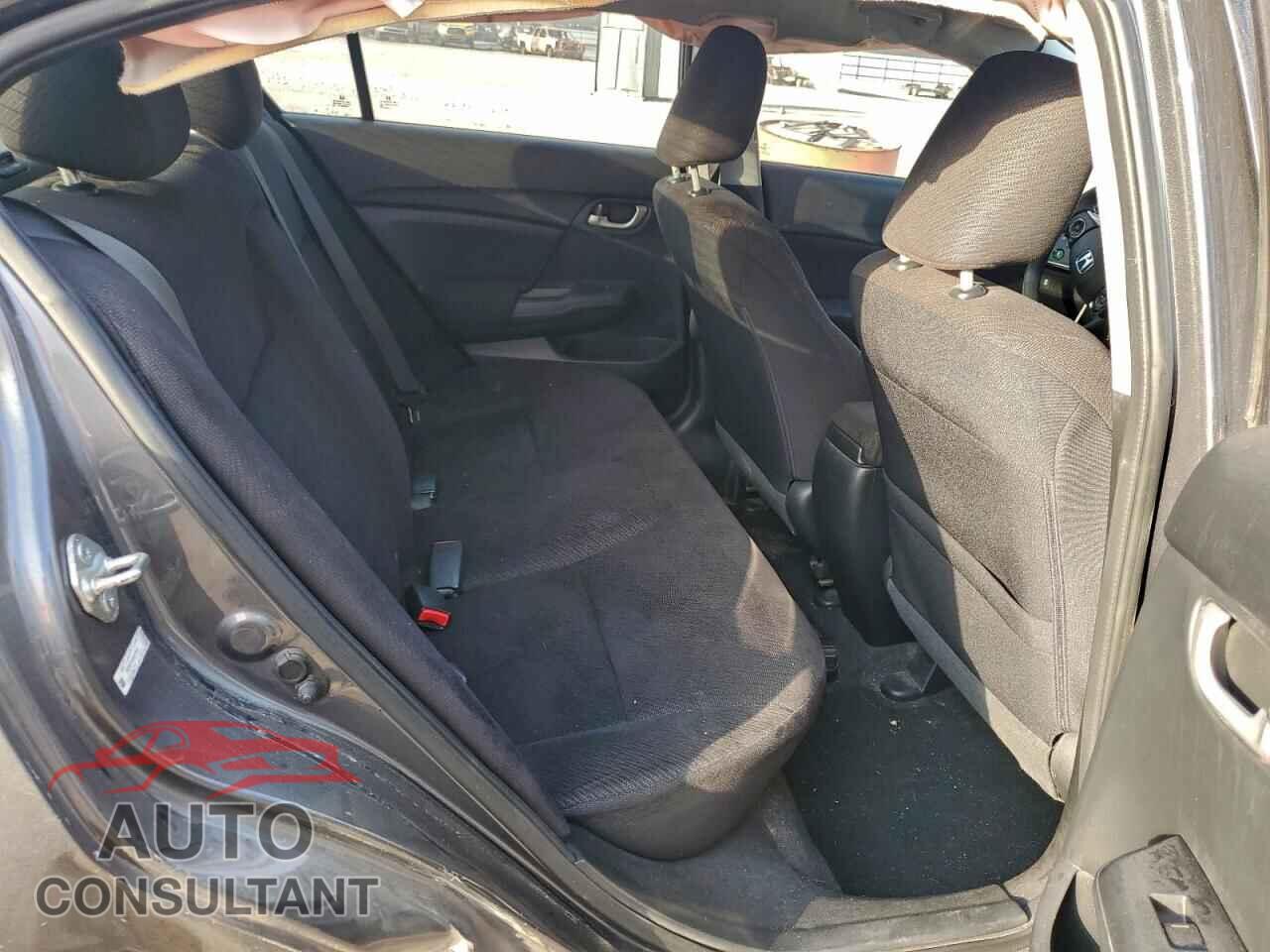 HONDA CIVIC 2013 - 2HGFB2F51DH557005