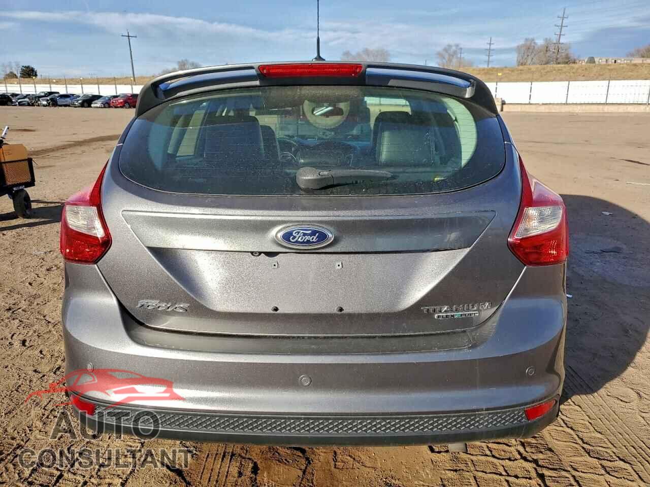 FORD FOCUS 2013 - 1FADP3N22DL241237