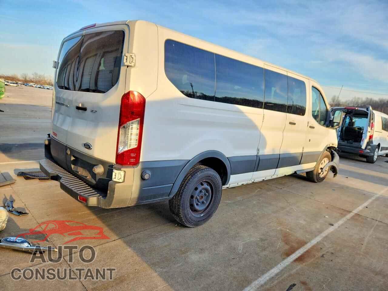 FORD TRANSIT 2015 - 1FBZX2ZM5FKB01735
