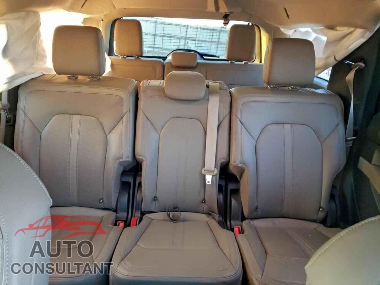 FORD EXPEDITION 2019 - 1FMJU2AT3KEA18684