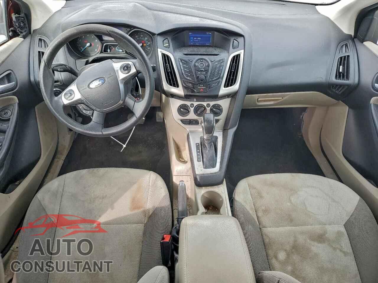 FORD FOCUS 2014 - 1FADP3F2XEL304519