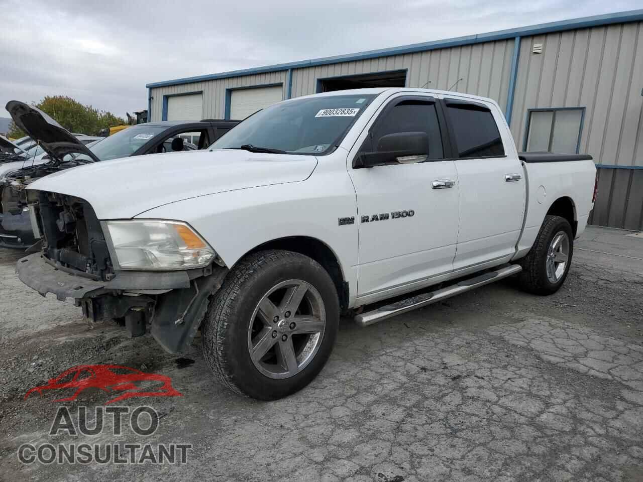 DODGE RAM 1500 2012 - 1C6RD7LT4CS160408