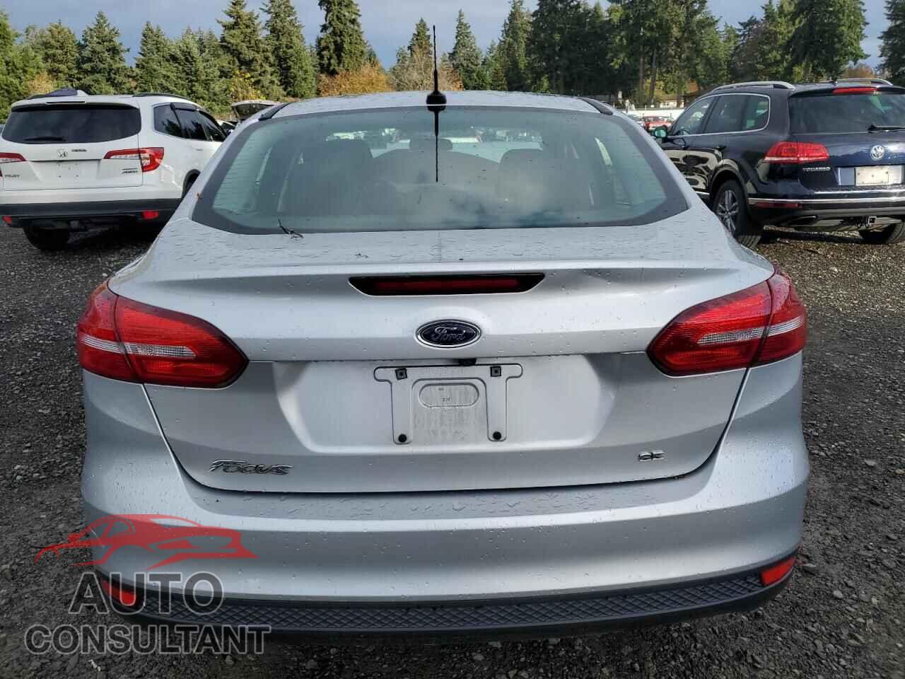 FORD FOCUS 2016 - 1FADP3F22GL294037