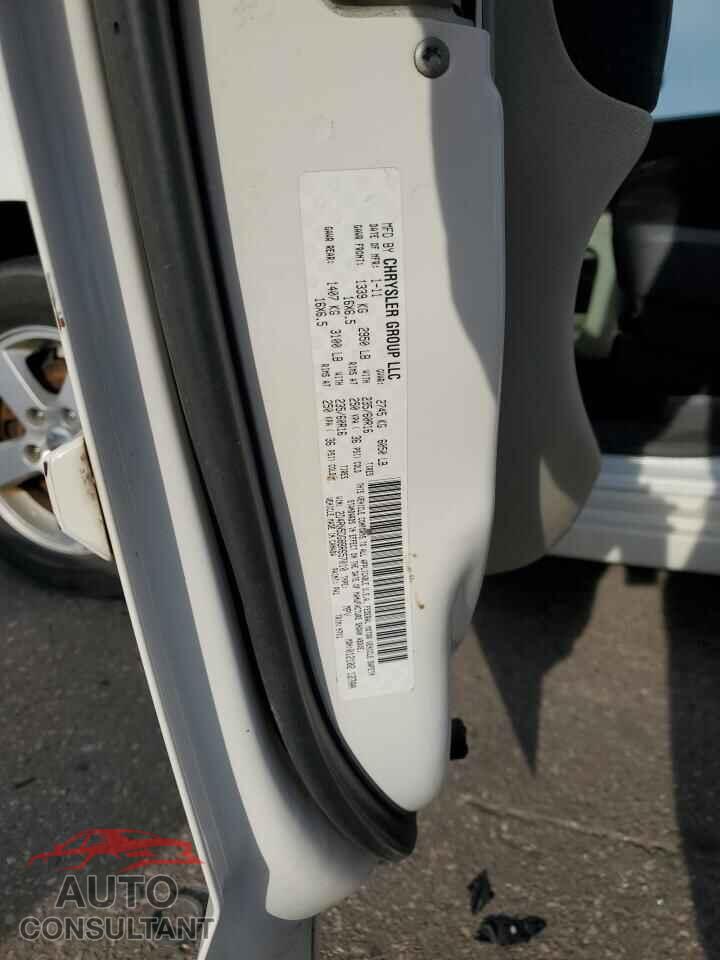 DODGE CARAVAN 2011 - 2D4RN5DG8BR657010