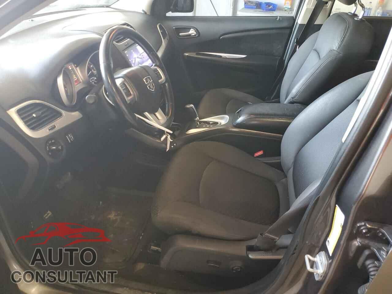 DODGE JOURNEY 2017 - 3C4PDCBB1HT701910