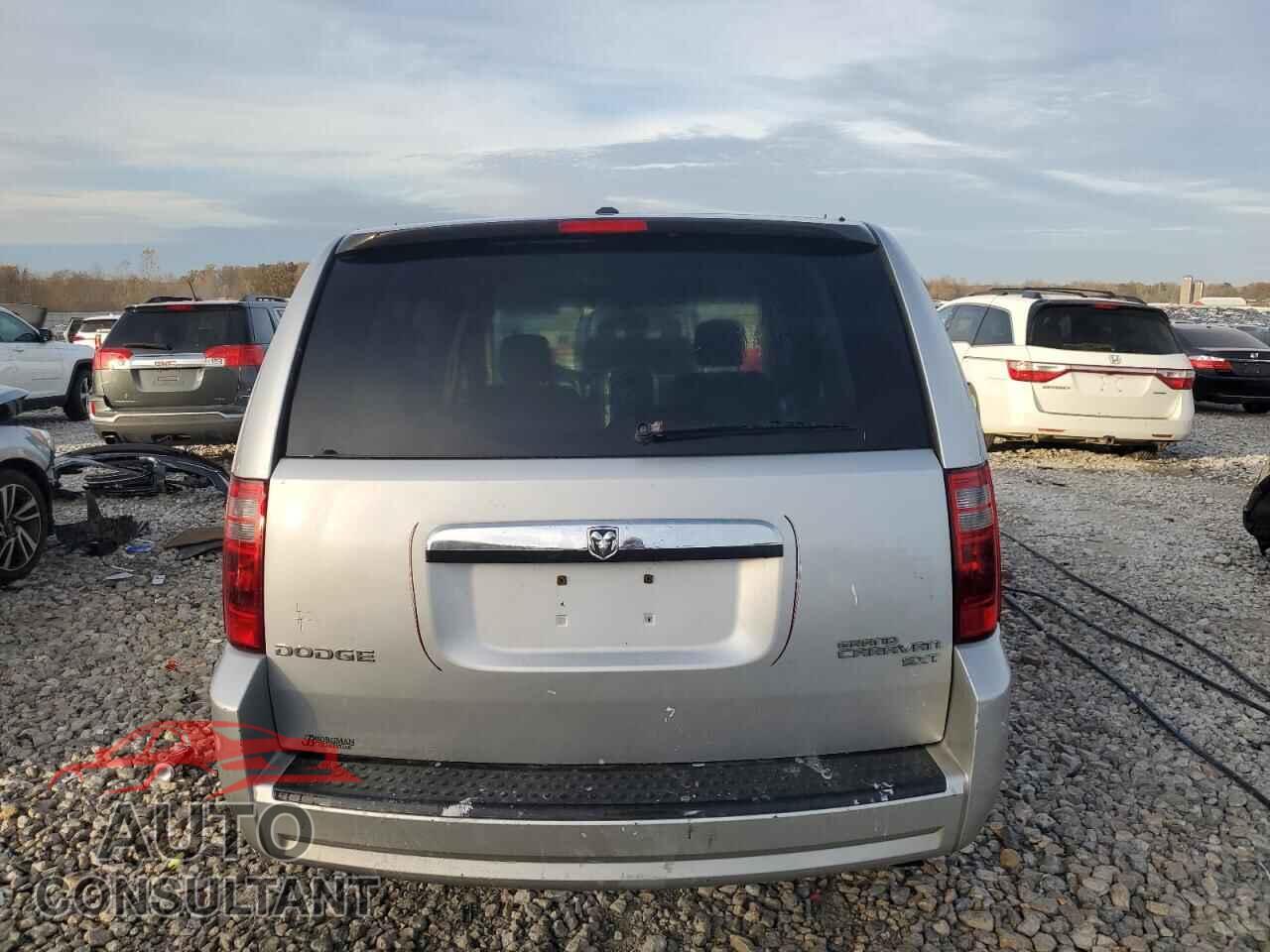 DODGE CARAVAN 2010 - 2D4RN5D16AR121960