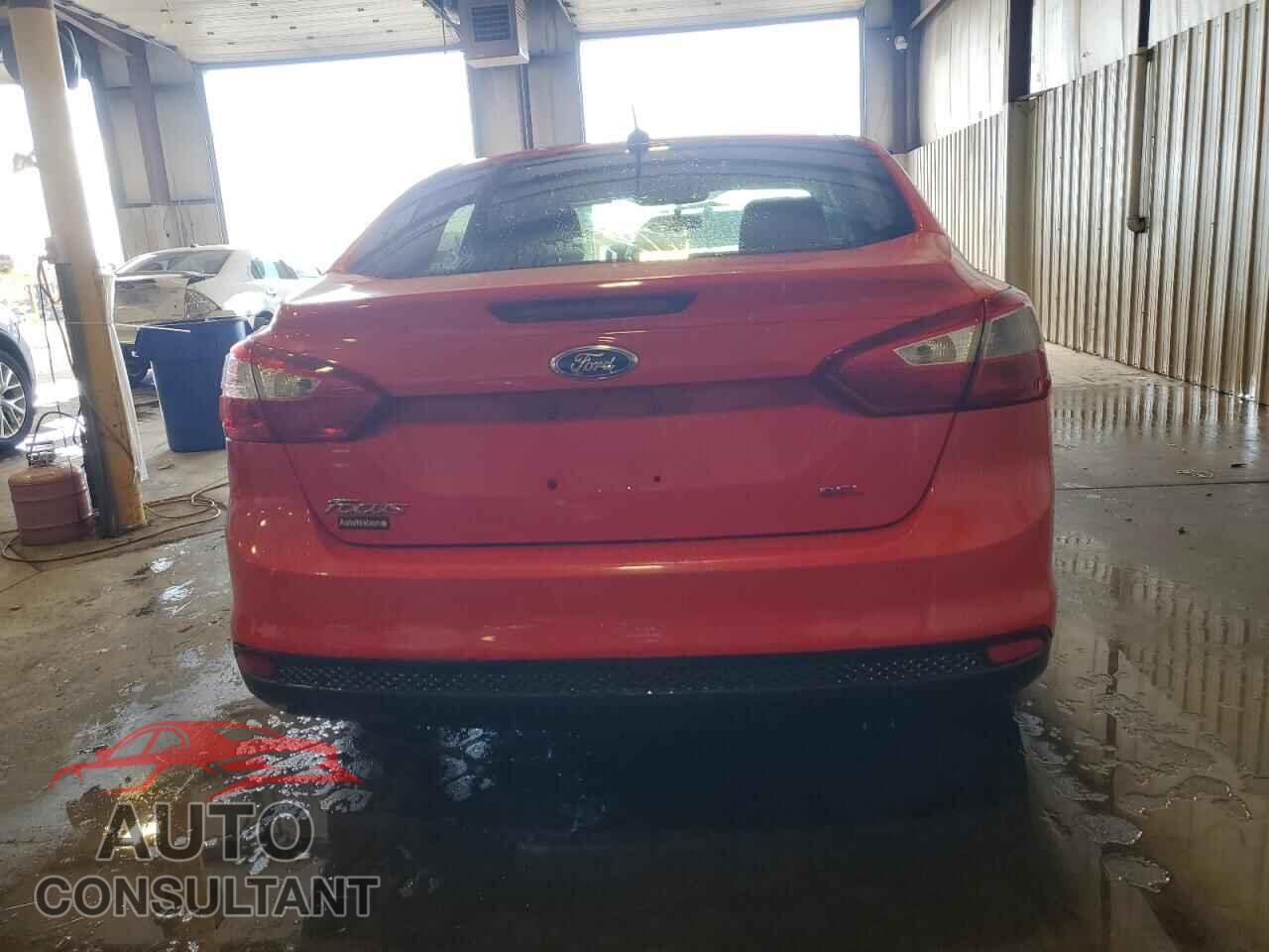 FORD FOCUS 2012 - 1FAHP3H22CL349692