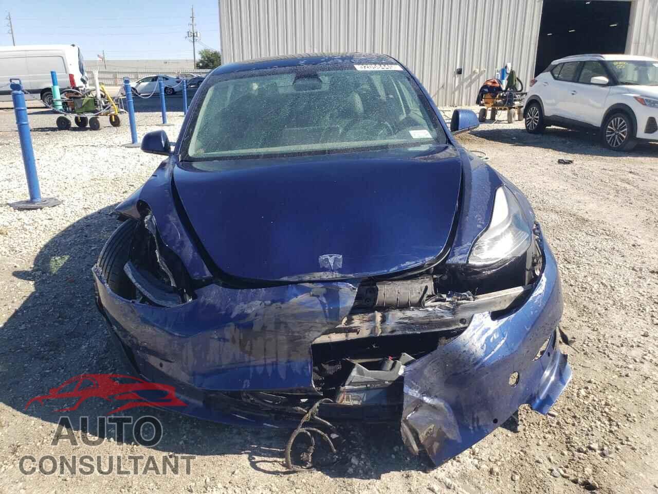 TESLA MODEL 3 2022 - 5YJ3E1EA7NF369436
