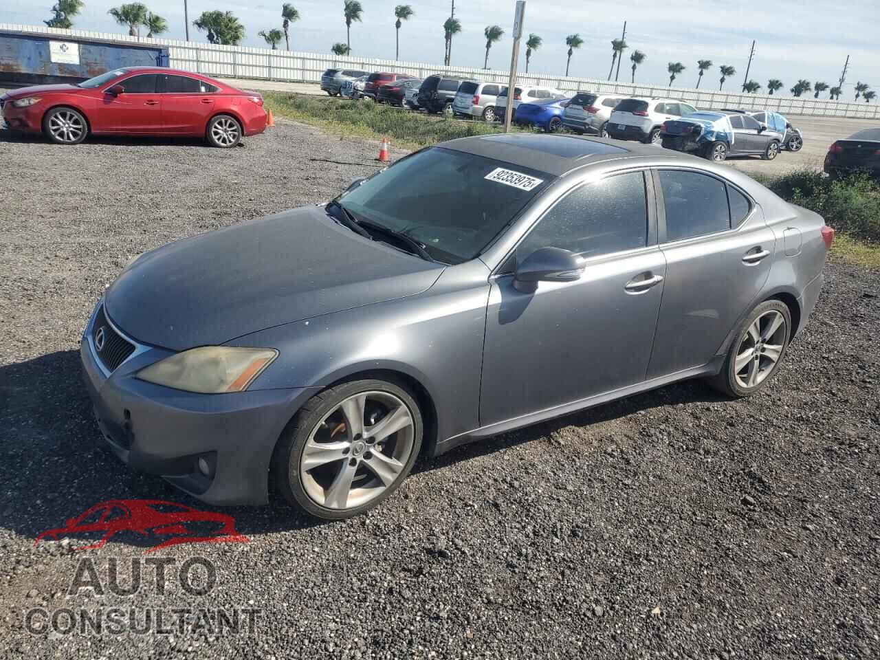 LEXUS IS 2012 - JTHBF5C25C5161323