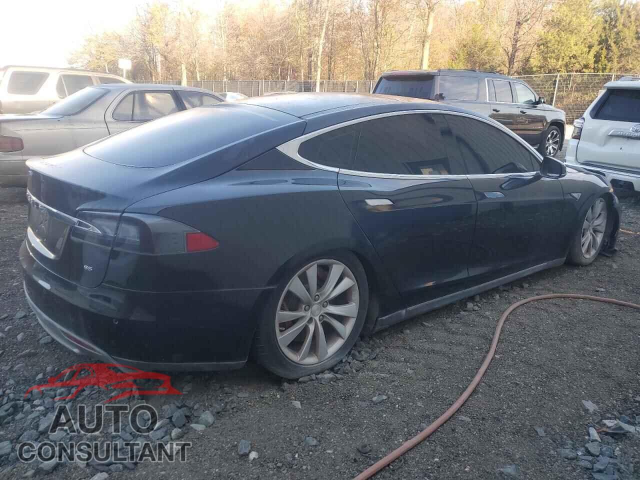 TESLA MODEL S 2013 - 5YJSA1DN1DFP18908