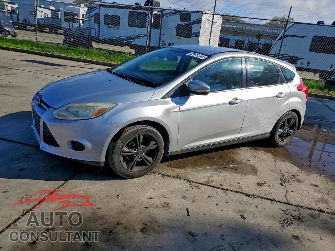 FORD FOCUS 2014 - 1FADP3K28EL210080