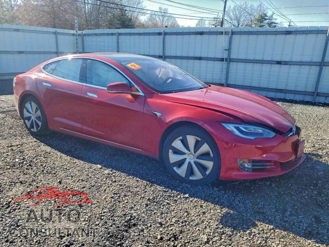 TESLA MODEL S 2021 - 5YJSA1E24MF424780