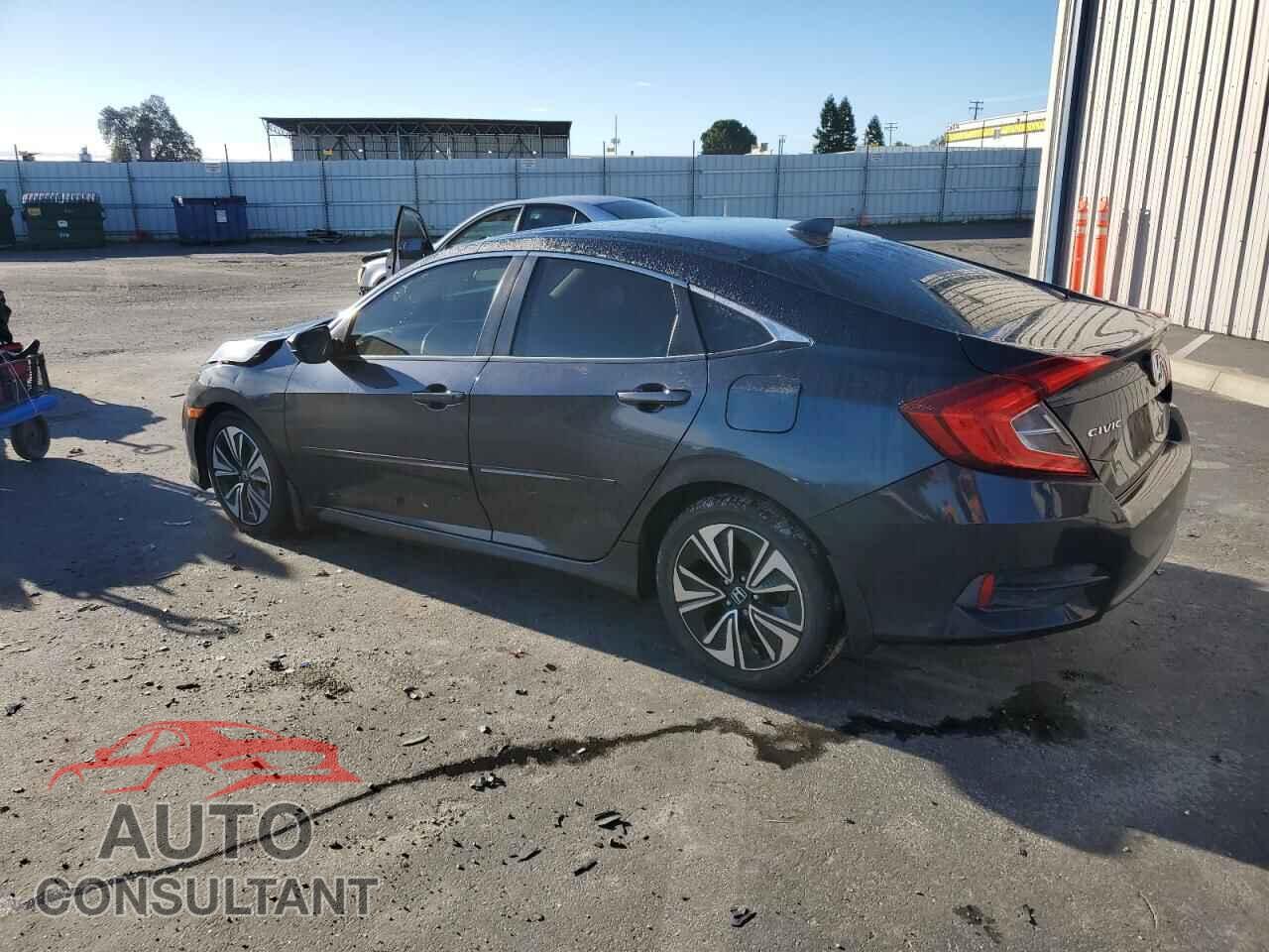 HONDA CIVIC 2017 - 19XFC1F38HE009251