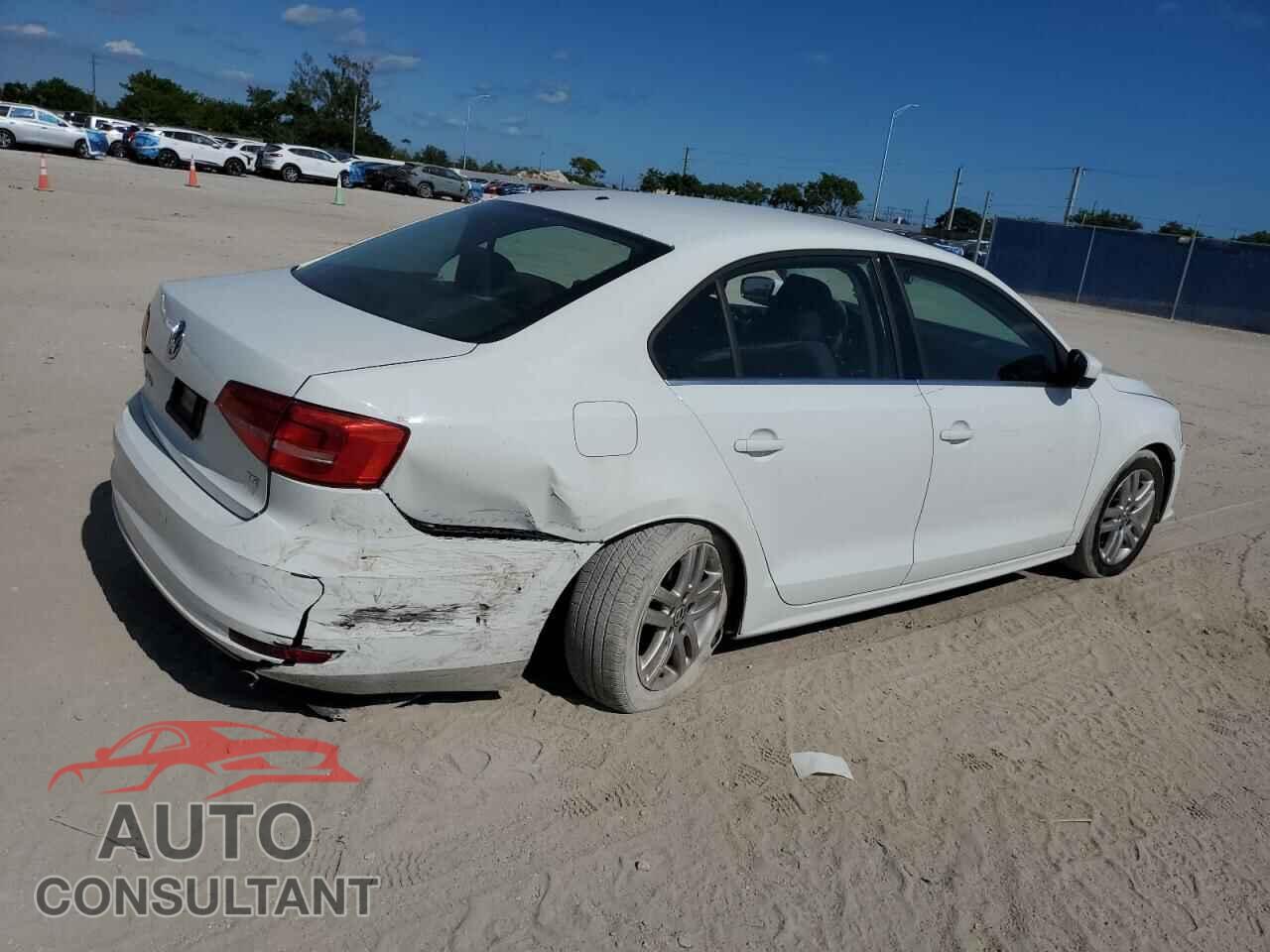 VOLKSWAGEN JETTA 2017 - 3VW2B7AJ6HM290124
