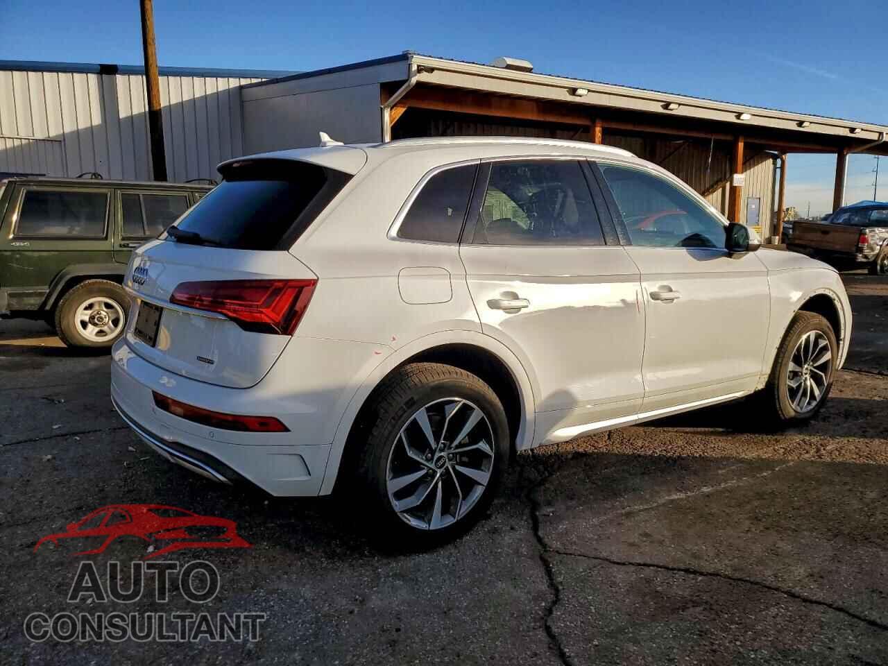 AUDI Q5 2021 - WA1BAAFY9M2024911