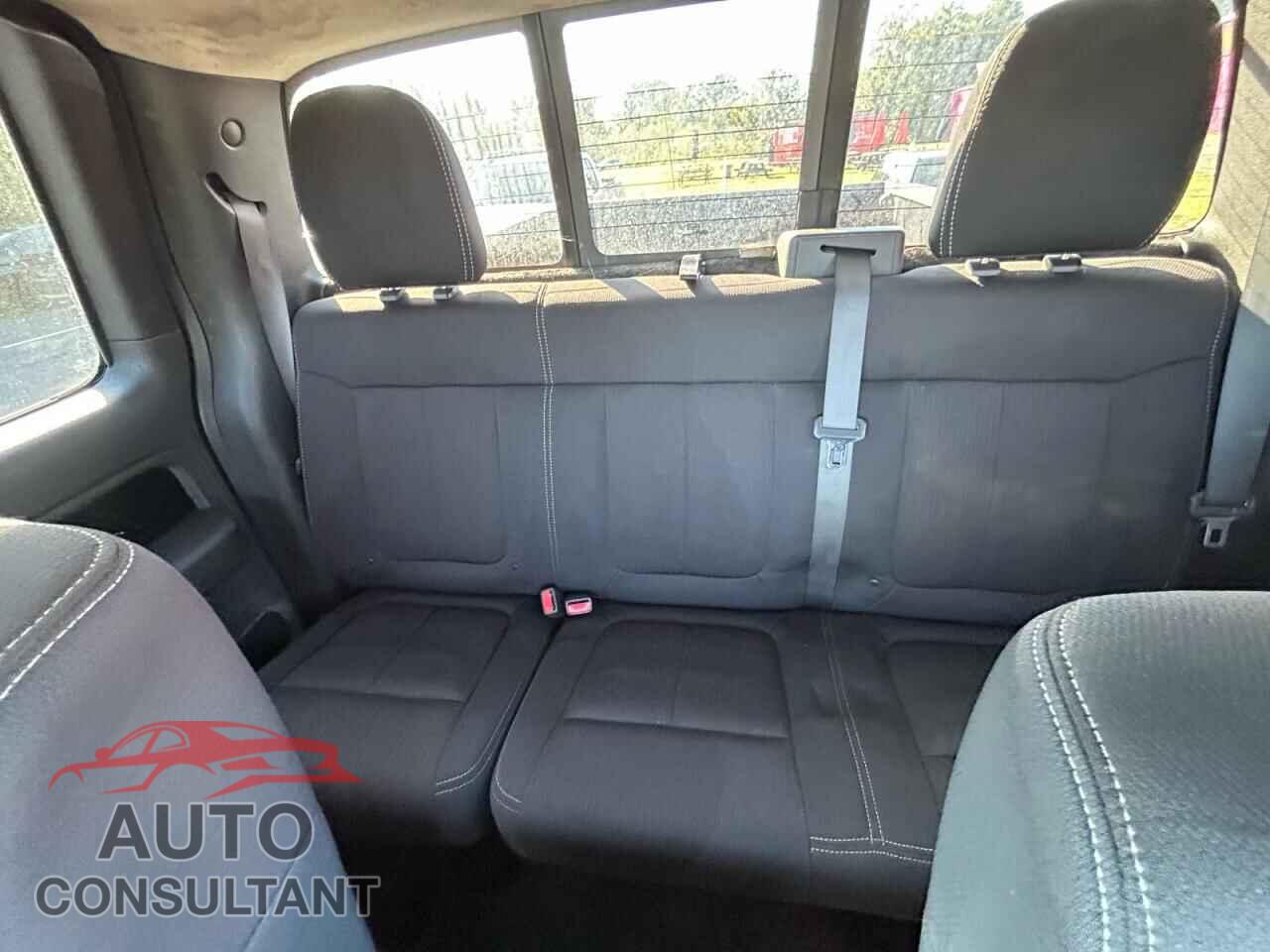 FORD F-150 2010 - 1FTFX1EV1AKB71507