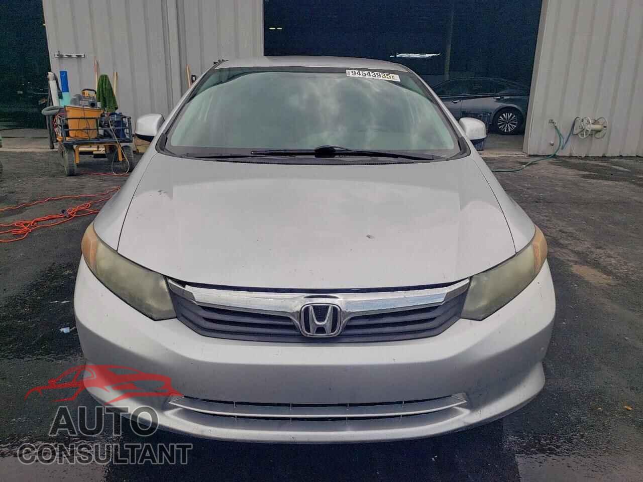 HONDA CIVIC 2012 - 19XFB2F56CE045197
