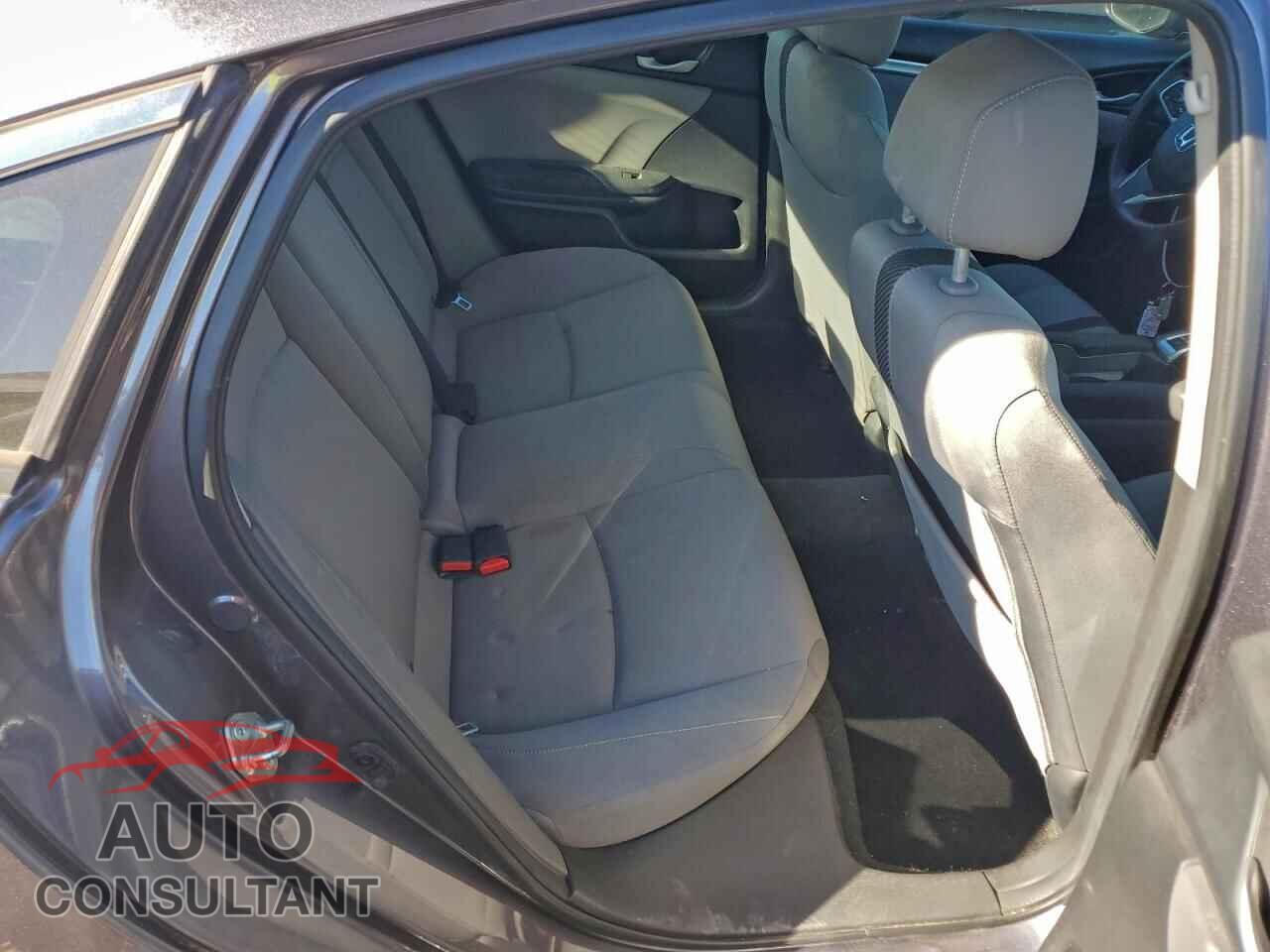 HONDA CIVIC 2017 - 19XFC2F71HE056260