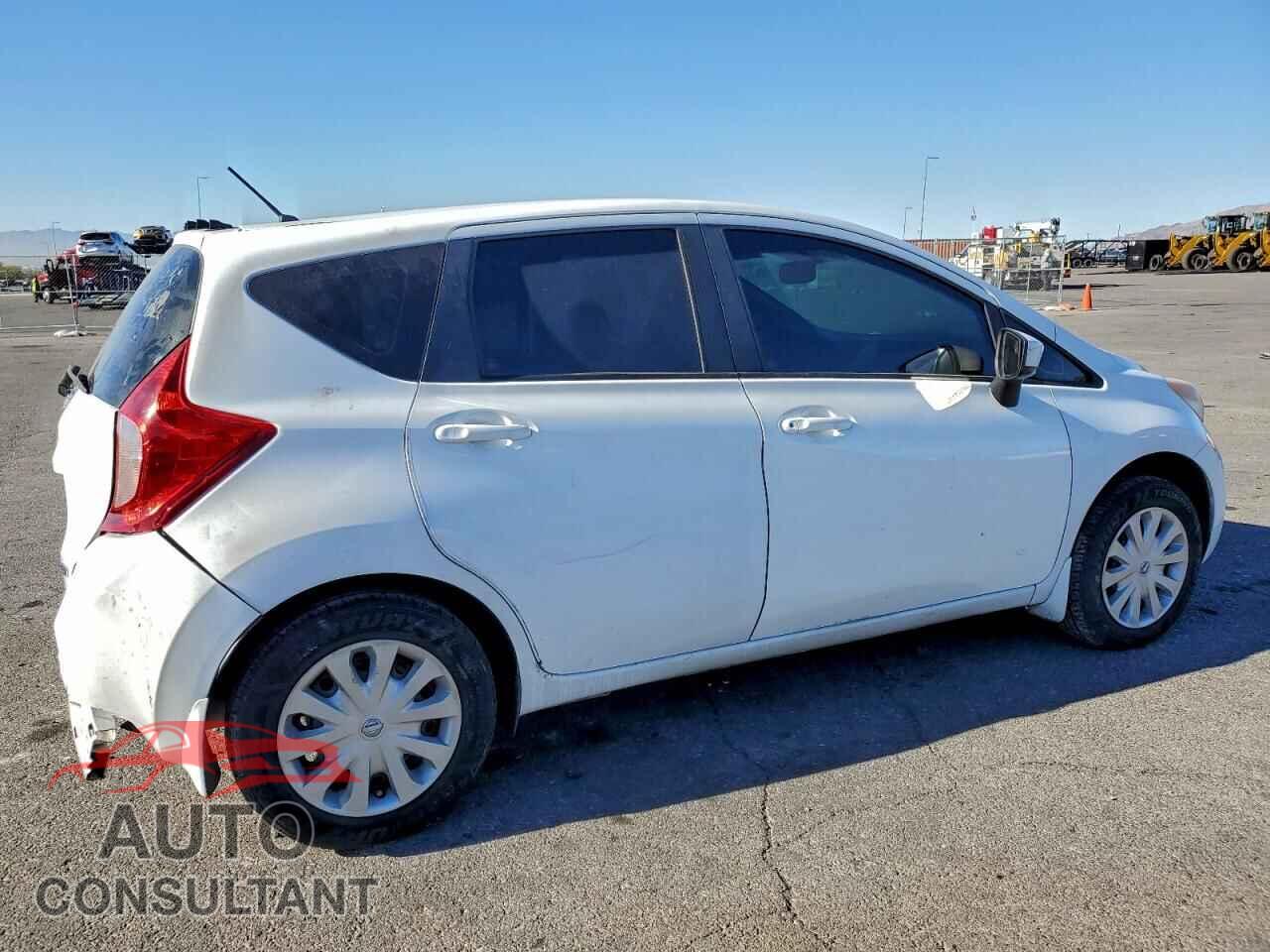 NISSAN VERSA 2015 - 3N1CE2CP0FL430614