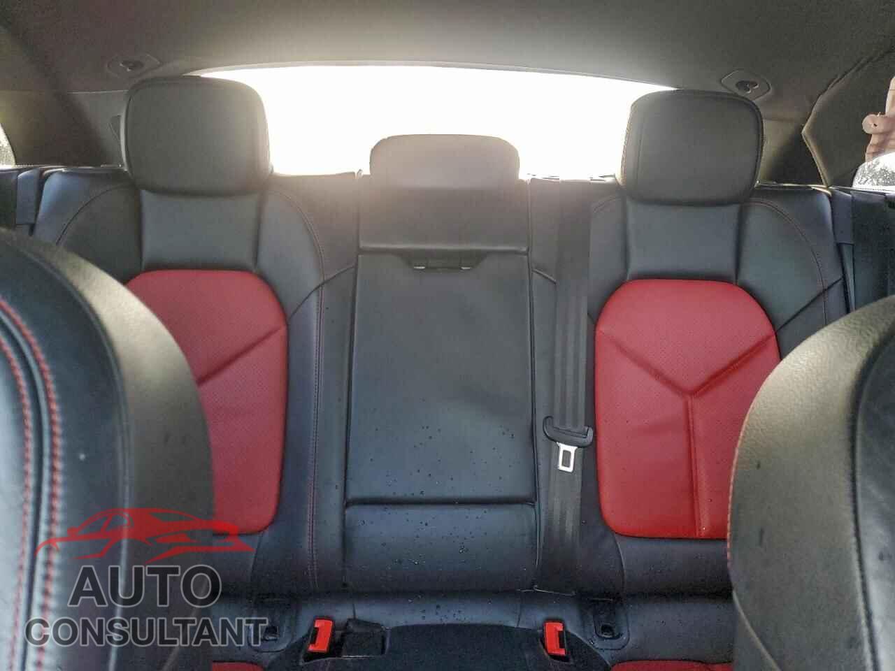 PORSCHE MACAN 2020 - WP1AA2A5XLLB15259