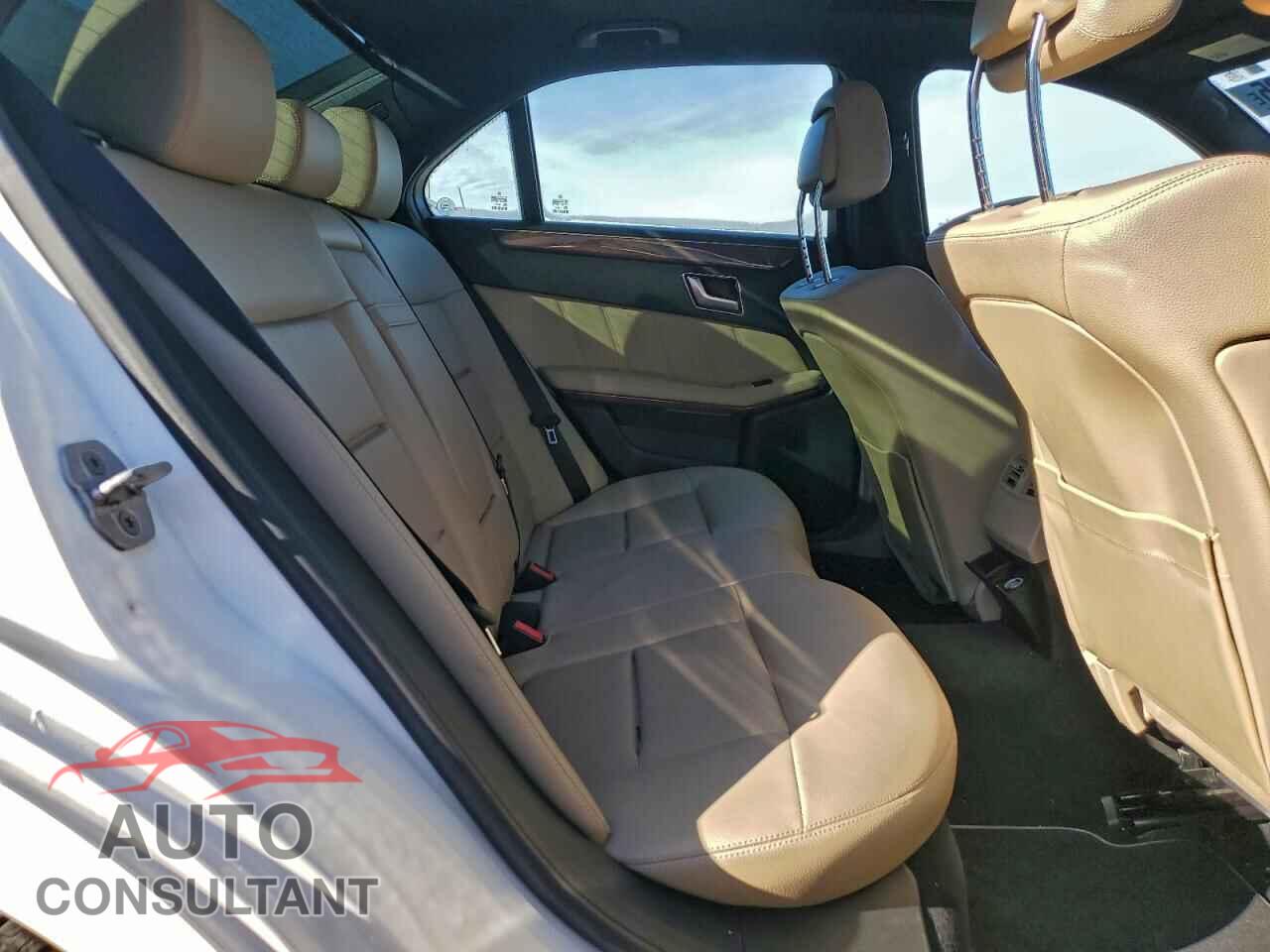 MERCEDES-BENZ E-CLASS 2013 - WDDHF8JB9DA676582